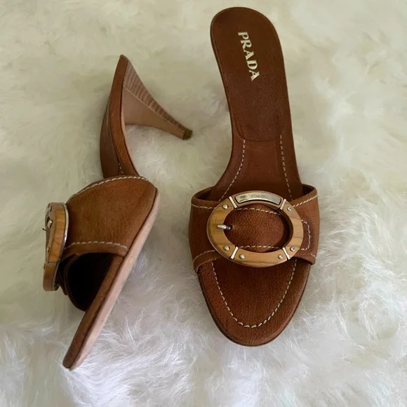 Prada Calzature Donna Wooden Buckle Slide Sandals - Size 40/US 9